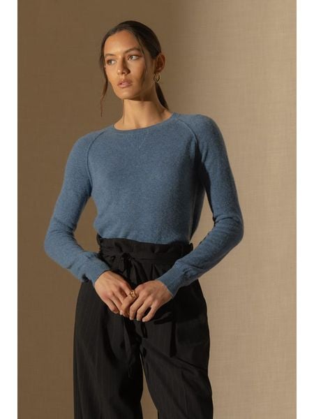 Perfect Cashmere Kaszmirowy sweter w kolorze niebieskim rozmiar: L. Niebieskie swetry Perfect Cashmere, l, bez wzorów, z kaszmiru, bez ramiączek. Za 332.24 zł.