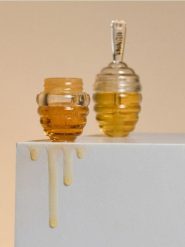 Błyszczyk do ust 2 pack Winnie the Pooh - żółty. Błyszczyki Sinsay. Za 15.99 zł.