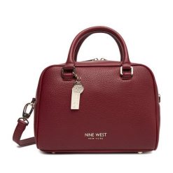 Torebka Nine West. Czerwone torebki klasyczne Nine West, bez wzorów, bez dodatków. Za 369.99 zł.