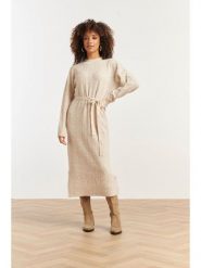 Smashed Lemon Sukienka dzianinowa w kolorze beżowym rozmiar: M. Brązowe sukienki Smashed Lemon, na co dzień, m, bez wzorów, z dzianiny, bez kołnierzyka, bez ramiączek, midi, proste. Za 143.99 zł.