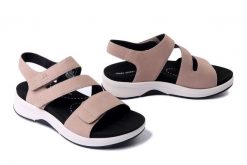 JOSEF SEIBEL 97303 380 024 Estelle 03 blush, sandały damskie. Brązowe sandały Josef Seibel, bez wzorów, ze skóry, bez obcasa, bez zapięcia. Za 322.43 zł.