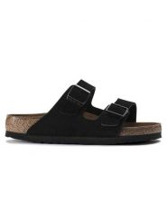 Birkenstock Skórzane klapki "Arizona SFB" w kolorze czarnym rozmiar: 44. Czarne klapki Birkenstock, bez wzorów, ze skóry, z otwartym noskiem, bez obcasa. Za 413.86 zł.
