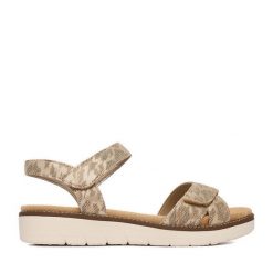 Sandały Remonte. Brązowe sandały Remonte, bez wzorów, bez obcasa, na płaskiej podeszwie, bez zapięcia. Za 369.99 zł.