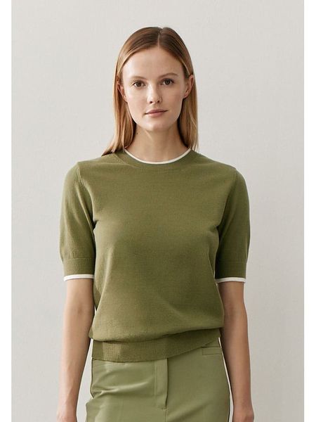 More & More Sweter w kolorze khaki rozmiar: 36. Brązowe swetry More & More, bez wzorów, bez ramiączek. Za 189.95 zł.
