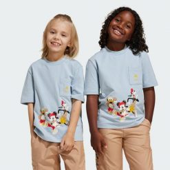 Koszulka Adidas Disney Mickey Mouse. Niebieskie bluzki Adidas, bez wzorów, sportowe, bez kołnierzyka, bez ramiączek. Za 126.55 zł.