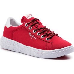 Tenisówki PEPE JEANS - Roxy Summer PLS30855 Redwood 245. Czerwone trampki Pepe Jeans, bez wzorów, z gumy, bez zapięcia. W wyprzedaży za 169.00 zł.