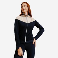 Bluza jeździecka damska Fouganza 900 z odpinanym kapturem. Brązowe bluzy FOUGANZA, s, bez wzorów, z materiału, z kapturem. Za 79.99 zł.