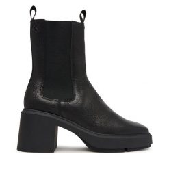 Botki Calvin Klein. Czarne botki Calvin Klein, bez wzorów, bez obcasa, na słupku, bez zapięcia. Za 699.99 zł.