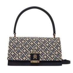 Torebka Tommy Hilfiger. Niebieskie torebki klasyczne TOMMY HILFIGER, bez wzorów, bez dodatków. Za 699.99 zł.