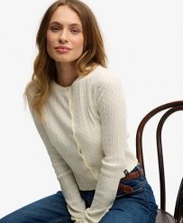 Superdry Lekki kardigan Essential z bawełny. Białe kardigany Superdry, uniwersalny, z aplikacjami, z bawełny. Za 242.80 zł.