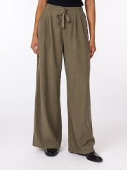 Scotch & Soda Spodnie w kolorze brązowym rozmiar: W31. Brązowe spodnie materiałowe Scotch & Soda, na co dzień, z aplikacjami, z materiału, z podwyższonym stanem. Za 136.45 zł.