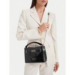 Torebka Nine West. Czarne torebki klasyczne Nine West, bez wzorów, bez dodatków. Za 249.99 zł.