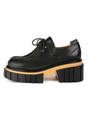 Loft37 Skórzane trzewiki "My Own Strength" w kolorze czarnym rozmiar: 38. Czarne półbuty sznurowane loft37, bez wzorów, eleganckie, bez obcasa, bez zapięcia. Za 434.99 zł.