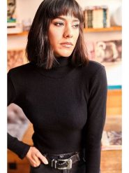 Olalook Sweter w kolorze czarnym rozmiar: onesize. Czarne swetry Olalook, bez wzorów, z bawełny, bez ramiączek. Za 43.37 zł.