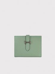 Lucky Bees Portfel "Helsinki" w kolorze miętowym - 12 x 10 x 1,5 cm rozmiar: onesize. Zielone portfele Lucky Bees, bez wzorów, z materiału. Za 73.99 zł.