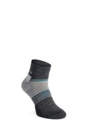 Skarpety merino Inov-8 Merino Mid Sock. Szare skarpety Inov-8, bez wzorów, z materiału. Za 78.09 zł.