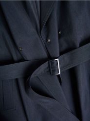 Długi trencz z bawełną - granatowy. Niebieskie płaszcze Reserved, l, bez wzorów, z bawełny, bez kaptura. Za 359.99 zł.