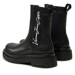 Sztyblety Versace Jeans Couture. Czarne botki Versace Jeans Couture, bez wzorów, z jeansu, bez obcasa, na płaskiej podeszwie, bez zapięcia. Za 1,019.00 zł.