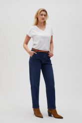Jeansy z prostymi nogawkami i z paskiem niebieskie. Niebieskie jeansy MOODO, l, bez wzorów. Za 149.99 zł.
