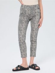 Jeansy slim z motywem wężowym - beżowy. Brązowe jeansy Sinsay, bez wzorów. Za 79.99 zł.
