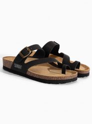 Sunbay Japonki "Biloela" w kolorze czarnym rozmiar: 37. Czarne klapki Sunbay, bez wzorów, z otwartym noskiem, bez obcasa. Za 127.95 zł.