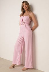 Różowy Kombinezon Elegancki z Paskiem i Ozdobną Klamrą oraz Kieszeniami Iolaia. Czerwone sukienki Born2be, na co dzień, m, bez wzorów, eleganckie, bez kołnierzyka, bez ramiączek, kopertowe. Za 159.99 zł.