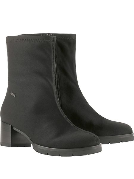 Högl Botki "Dryfeeling" w kolorze czarnym rozmiar: 37. Czarne botki Högl, bez wzorów, bez obcasa, bez zapięcia. Za 500.38 zł.