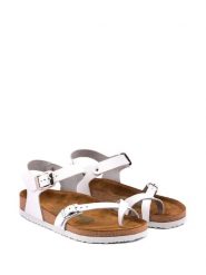 Comfortfusse Skórzane sandały w kolorze bialym rozmiar: 42. Białe sandały Comfortfüße, bez wzorów, ze skóry, klasyczne, z otwartym noskiem, bez obcasa, bez zapięcia. Za 144.58 zł.