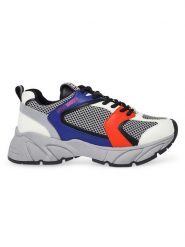 Steve Madden Sneakersy "Standout" w kolorze szaro-białym ze wzorem rozmiar: 38. Białe trampki Steve Madden, bez wzorów, z materiału, bez zapięcia. Za 283.95 zł.