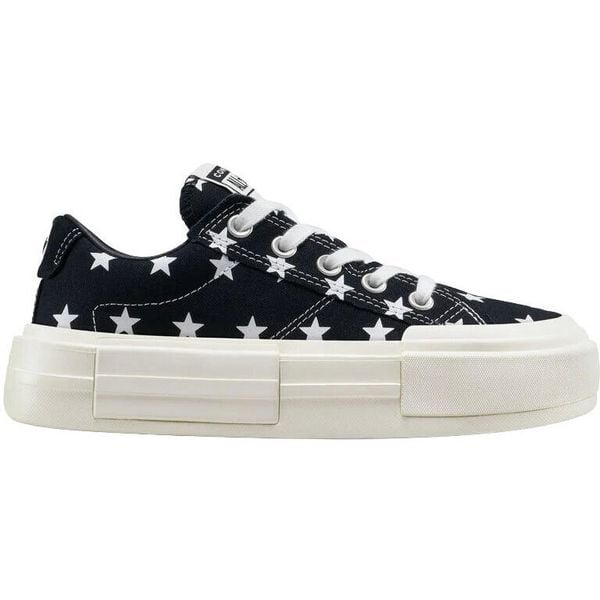 Buty sportowe damskie Converse Chuck Taylor All Star Cruise. Czarne obuwie sportowe Converse, bez zapięcia. W wyprzedaży za 390.00 zł.