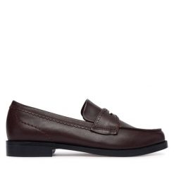 Lordsy Clarks. Brązowe lordsy Clarks, bez wzorów, bez obcasa, bez zapięcia. Za 559.99 zł.