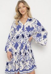 Niebieska Wiskozowa Sukienka o Rozkloszowanym Kroju w Ornamentalny Wzór Pasluna. Niebieskie sukienki Born2be, na co dzień, l, bez wzorów, z jeansu, eleganckie, bez kołnierzyka, bez ramiączek, mini, rozkloszowane. Za 99.99 zł.
