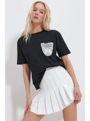 Trend Alacati Koszulka w kolorze czarnym rozmiar: XL. Czarne bluzki Trend Alacati, xl, bez wzorów, z bawełny, bez kołnierzyka, bez ramiączek. Za 48.50 zł.