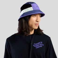 Kapelusz ODLO Performance Light Bucket. Fioletowe kapelusze Odlo, bez wzorów. Za 199.99 zł.