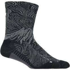 Skarpetki sportowe dla dorosłych Fujitail Graphic Crew Sock. Czarne skarpety Asics, bez wzorów, z materiału. Za 89.99 zł.