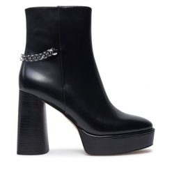 Botki MICHAEL Michael Kors. Czarne botki MICHAEL Michael Kors, bez wzorów, bez obcasa, na słupku, bez zapięcia. Za 1,469.00 zł.