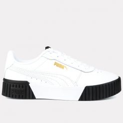 Buty damskie sportowe trampki Puma CARINA. Białe obuwie sportowe Puma, bez zapięcia, trekkingowe. W wyprzedaży za 189.00 zł.