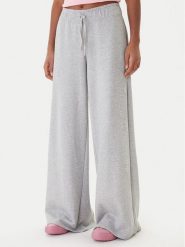 Juicy Couture Spodnie dresowe Annen JCWBJ225320 Szary Wide Leg. Szare spodnie dresowe Juicy Couture, m, bez wzorów, z dresówki. Za 349.99 zł.