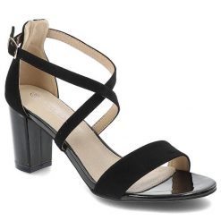 Czarne Sandały Filippo Eleganckie Damskie Buty. Czarne sandały Filippo, bez wzorów, ze skóry ekologicznej, eleganckie, bez obcasa, na obcasie, bez zapięcia. Za 179.00 zł.