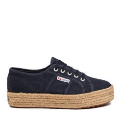 Espadryle Superga. Niebieskie espadryle Superga, bez wzorów, bez obcasa, bez zapięcia. Za 199.99 zł.