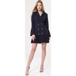 Granatowa Sukienka Be Introduced. Sukienki Born2be, m, bez wzorów, eleganckie, bez kołnierzyka, bez ramiączek, mini, plisowane. Za 64.99 zł.