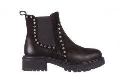 Botki Bayla-161 050-0504 Black Nubuck, Czarny, Skóra naturalna - 36. Czarne botki Bayla, bez wzorów, z nubiku, bez obcasa, bez zapięcia. W wyprzedaży za 179.10 zł.