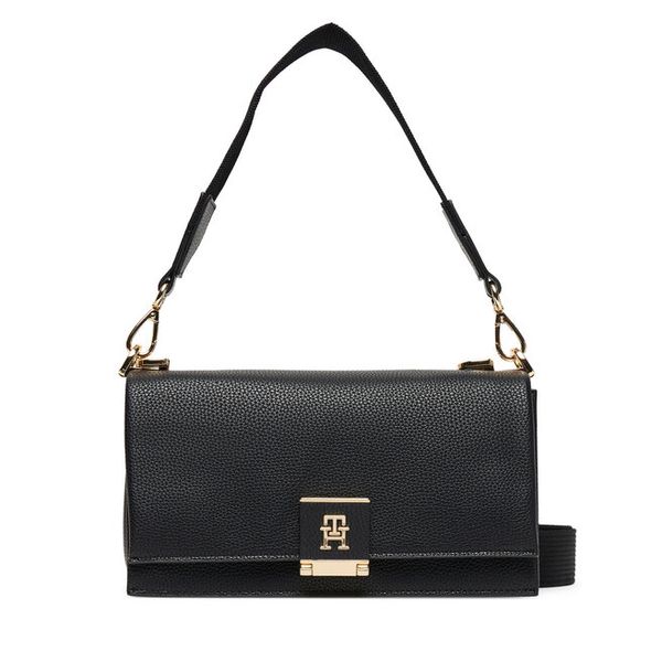 Torebka Tommy Hilfiger. Czarne torebki klasyczne TOMMY HILFIGER, bez wzorów, bez dodatków. Za 559.99 zł.