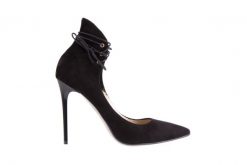 Szpilki Bayla-097 Z6940-447 Czarny, Skóra naturalna - 41. Czarne szpilki Bayla, bez wzorów, z materiału, eleganckie, bez obcasa, na szpilce, bez zapięcia. W wyprzedaży za 89.10 zł.