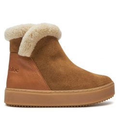 Botki See By Chloé. Brązowe botki See By Chloé, bez wzorów, bez obcasa, na płaskiej podeszwie, bez zapięcia. Za 1,729.00 zł.
