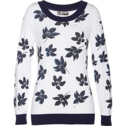 Sweter bonprix biało-ciemnoniebiesko-niebieski z nadrukiem. Białe swetry bonprix, z aplikacjami, bez ramiączek. Za 89.99 zł.