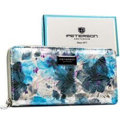 Portfel damski w typie piórnika w kwiaty zamykany suwakiem PTN PX25-1-NPK Peterson. Portfele Peterson, bez wzorów, ze skóry. Za 124.99 zł.