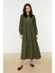 Trendyol Sukienka w kolorze khaki rozmiar: 38. Brązowe sukienki Trendyol, bez wzorów, bez kołnierzyka, bez ramiączek, maxi. Za 97.05 zł.