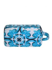 BLE Kosmetyczka w kolorze biało-błękitnym - 23 x 10 cm rozmiar: onesize. Białe kufry i kosmetyczki BLE, bez wzorów, z materiału, bez dodatków. Za 40.95 zł.