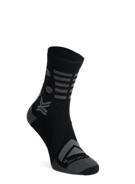 Skarpety rowerowe X-Socks Gravel Perform Merino Crew. Czerwone skarpety X Socks, bez wzorów, z elastanu. Za 140.40 zł.